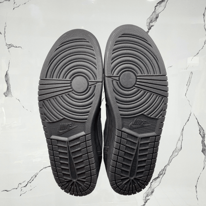 Jordan 1 Low Travis Scott Black Phantom (De Uso) - Urban Utility