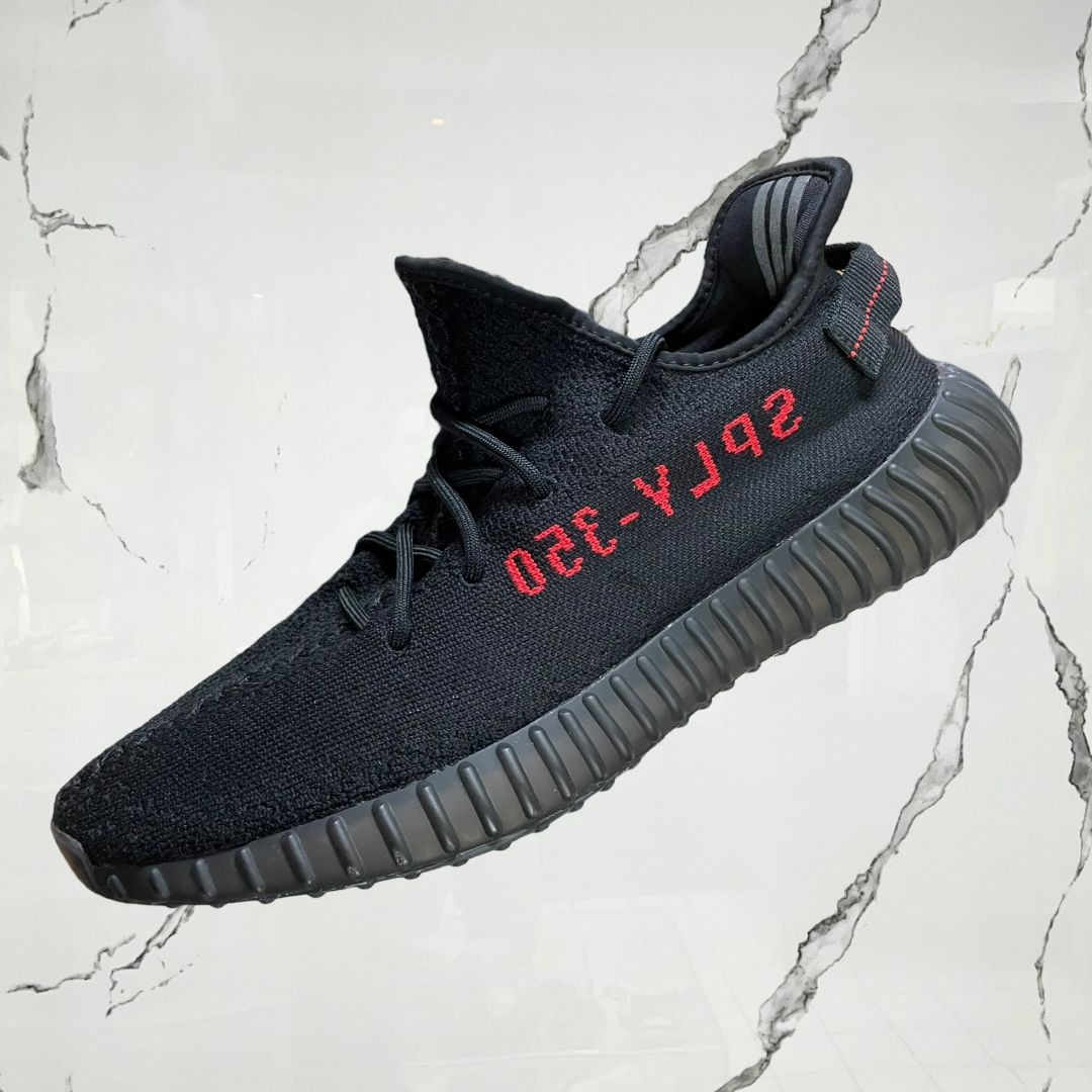 Yeezy 350 Bred (De Uso) - Urban Utility