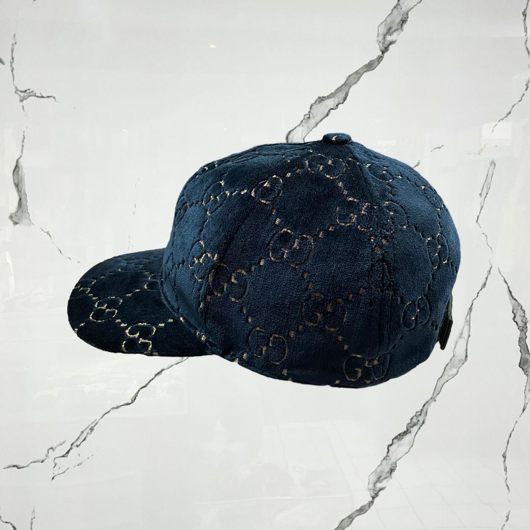 Gucci Velvet Navy Blue Monogram Cap (De Uso) - Urban Utility