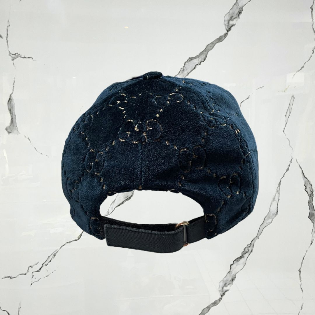 Gucci Velvet Navy Blue Monogram Cap (De Uso) - Urban Utility