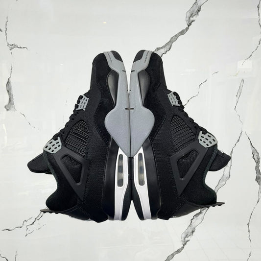 Jordan 4 Black Canvas (De Uso) - Urban Utility