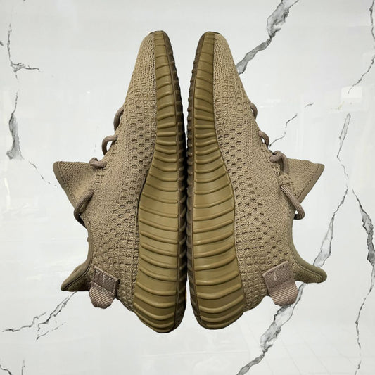 Yeezy 350 Earth (De Uso) - Urban Utility