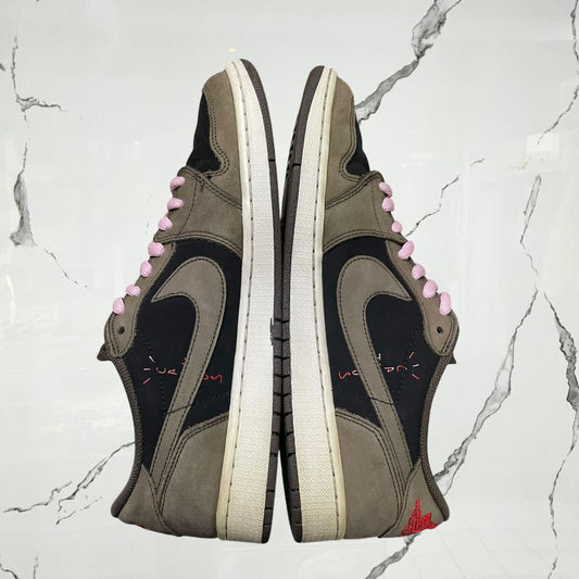 Jordan 1 Low OG Travis Scott Mocha (De Uso)
