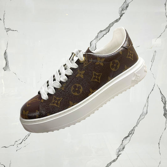 Louis Vuitton Low Time Out Brown Monogram (De Uso) - Urban Utility