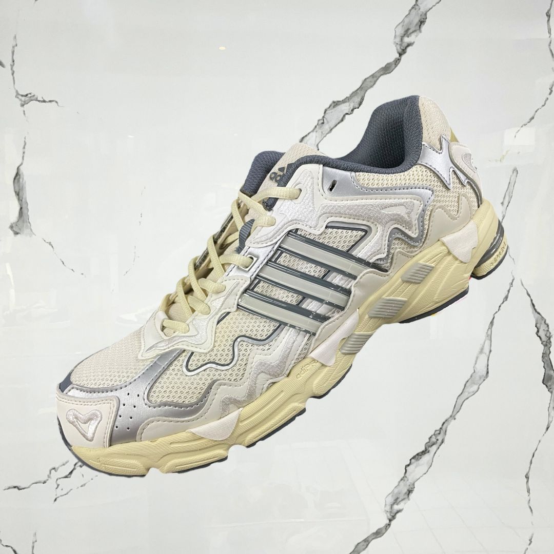 Adidas Response CL Bad Bunny White - Urban Utility