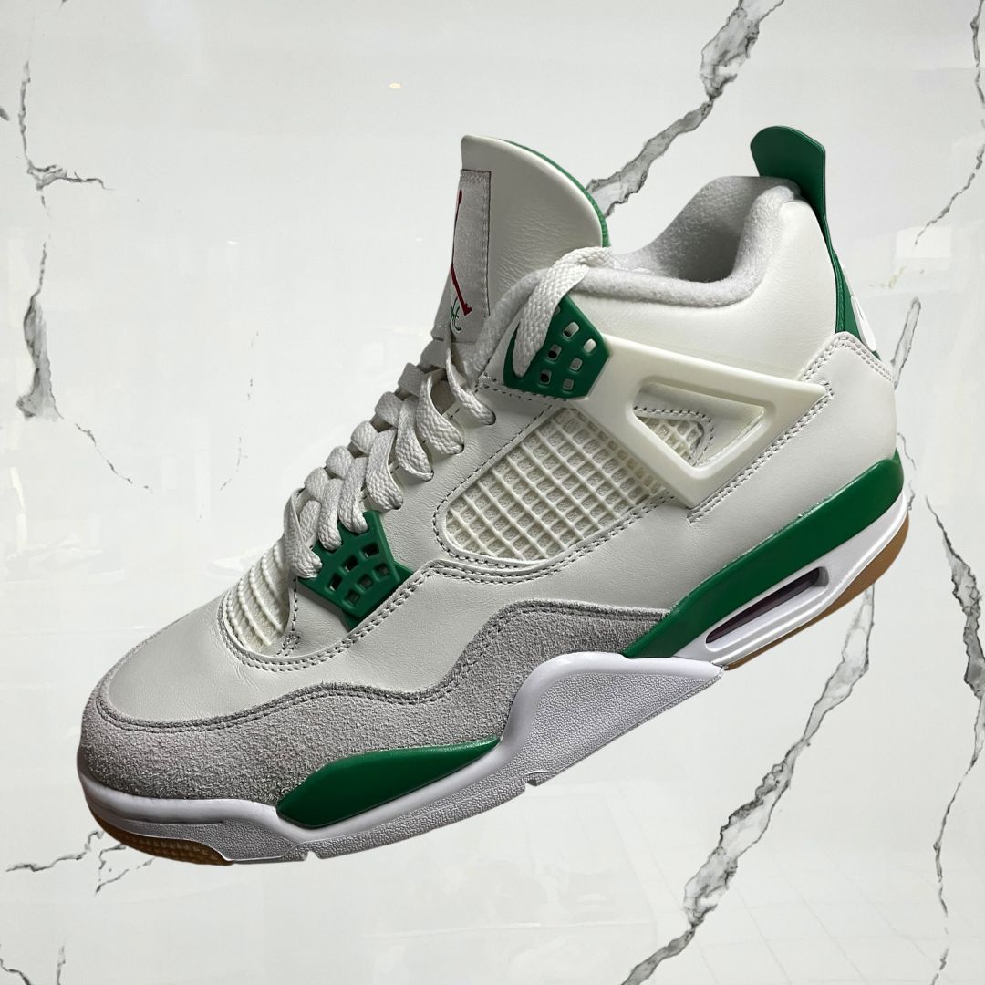 Jordan 4 SB Pine Green (De Uso) - Urban Utility