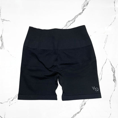 Vanquish Elevate Seamless Black Short - Urban Utility