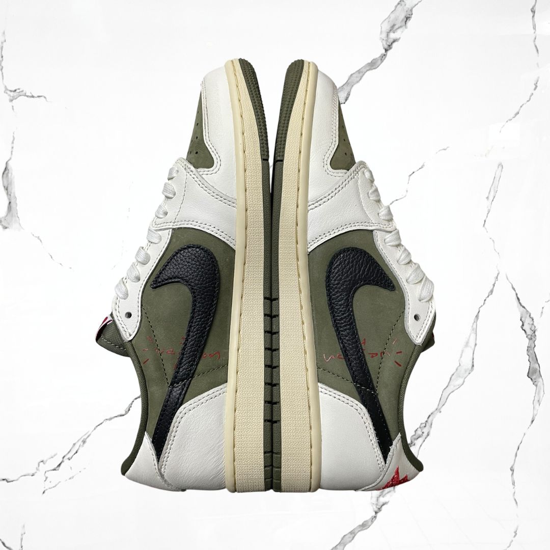 Jordan 1 Low OG Travis Scott Medium Olive (De Uso) - Urban Utility