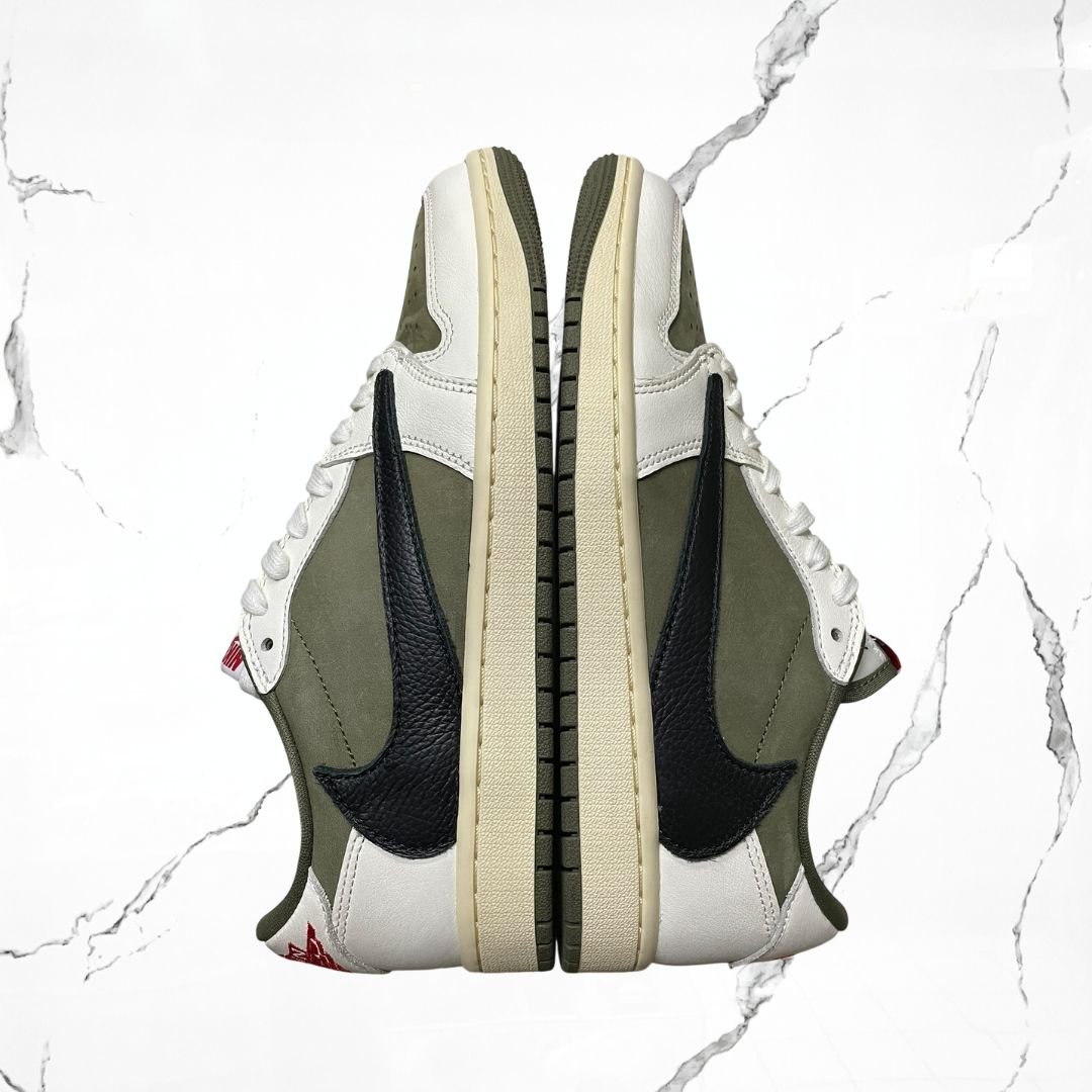 Jordan 1 Low OG Travis Scott Medium Olive (De Uso) - Urban Utility