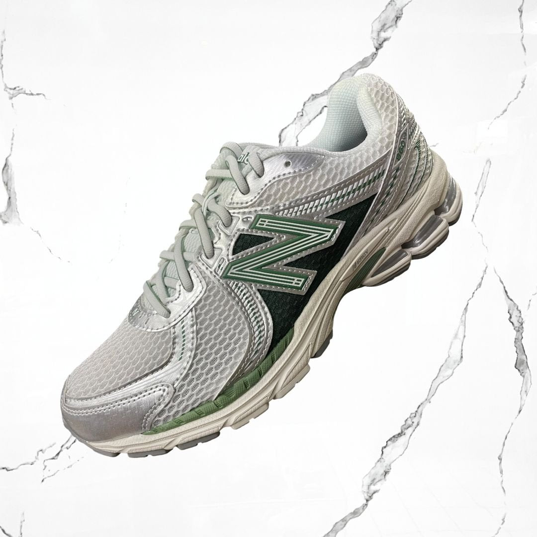 New Balance 860 V2 Mallard Green - Urban Utility