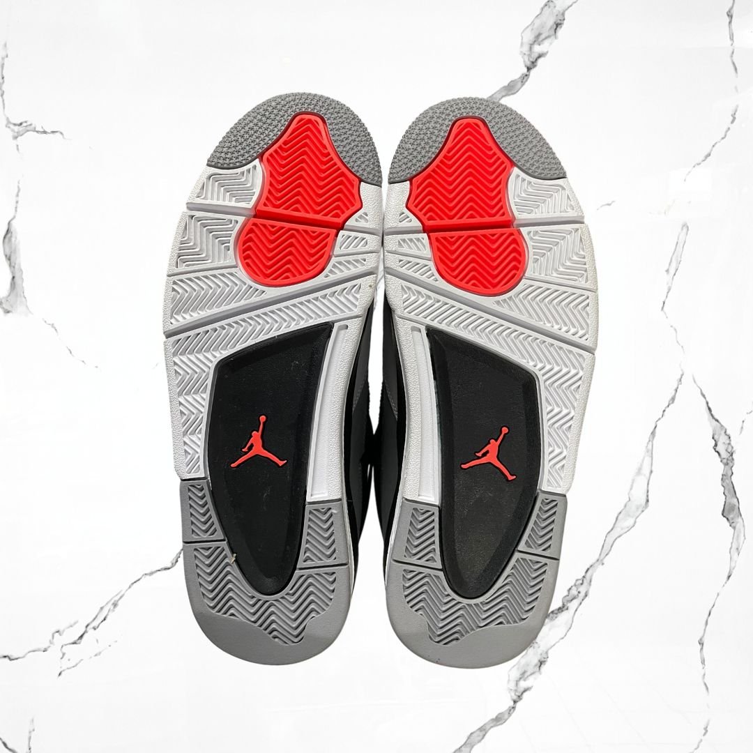 Jordan 4 Infrared (De uso) - Urban Utility