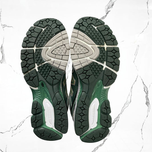 New Balance 860v2 Aime Leon Dore Green (De Uso) - Urban Utility