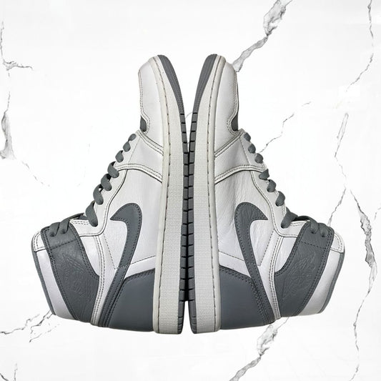 Jordan 1 High OG Stealth (De Uso) - Urban Utility