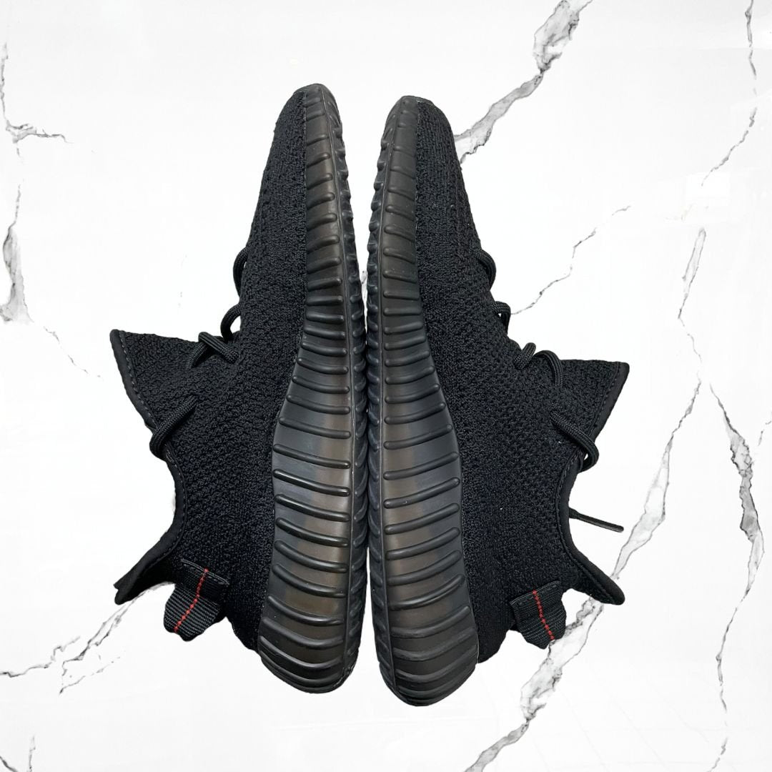 Yeezy Boost 350 Bred (De Uso) - Urban Utility