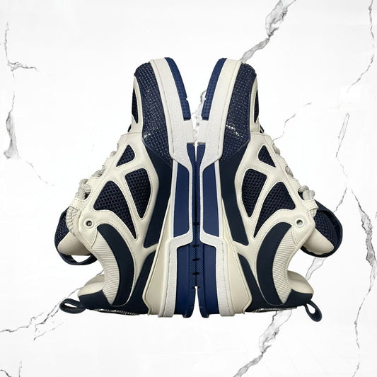 Louis Vuitton Skate White Navy (De Uso) - Urban Utility