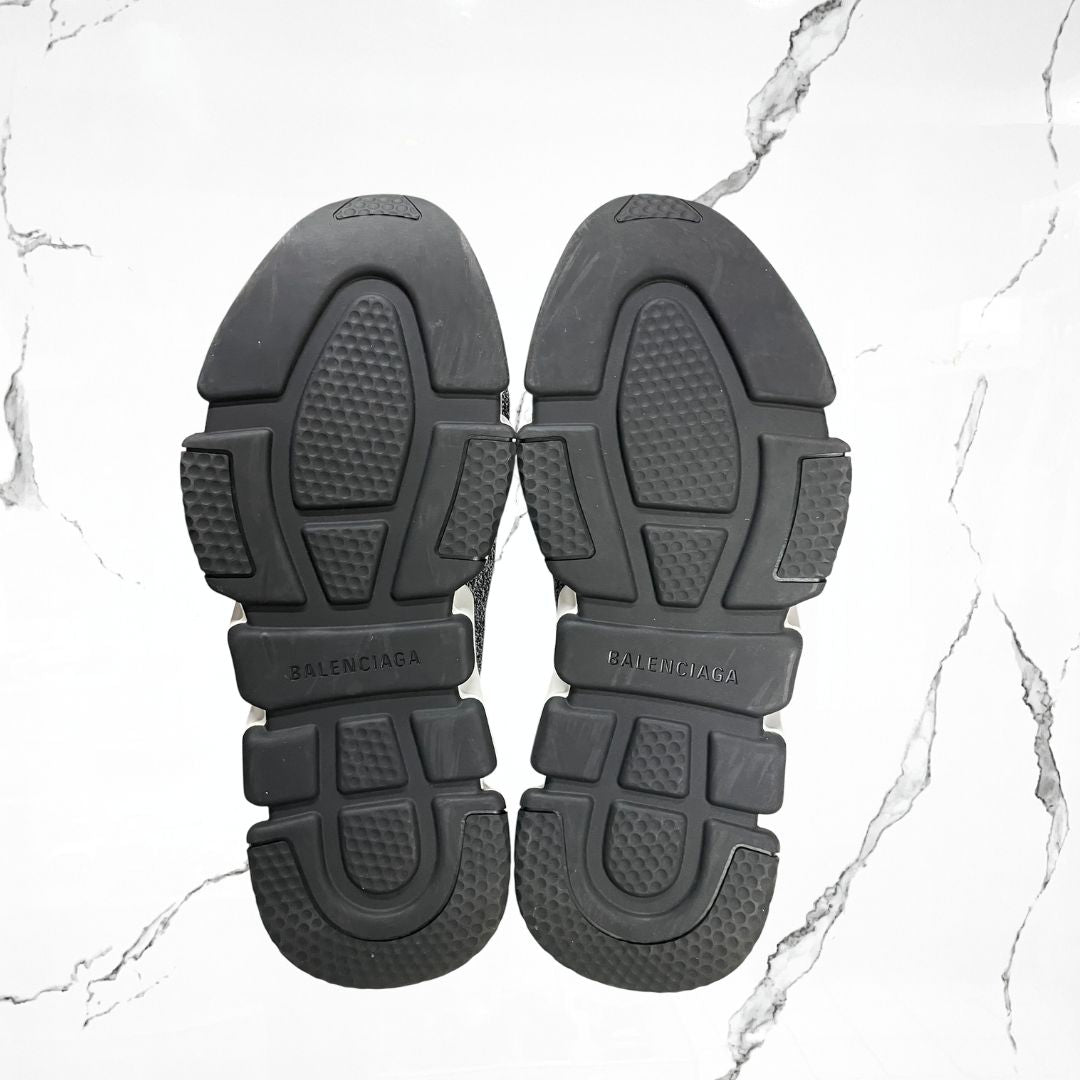 Balenciaga Speed Lace Up	Black Crystal (De Uso)