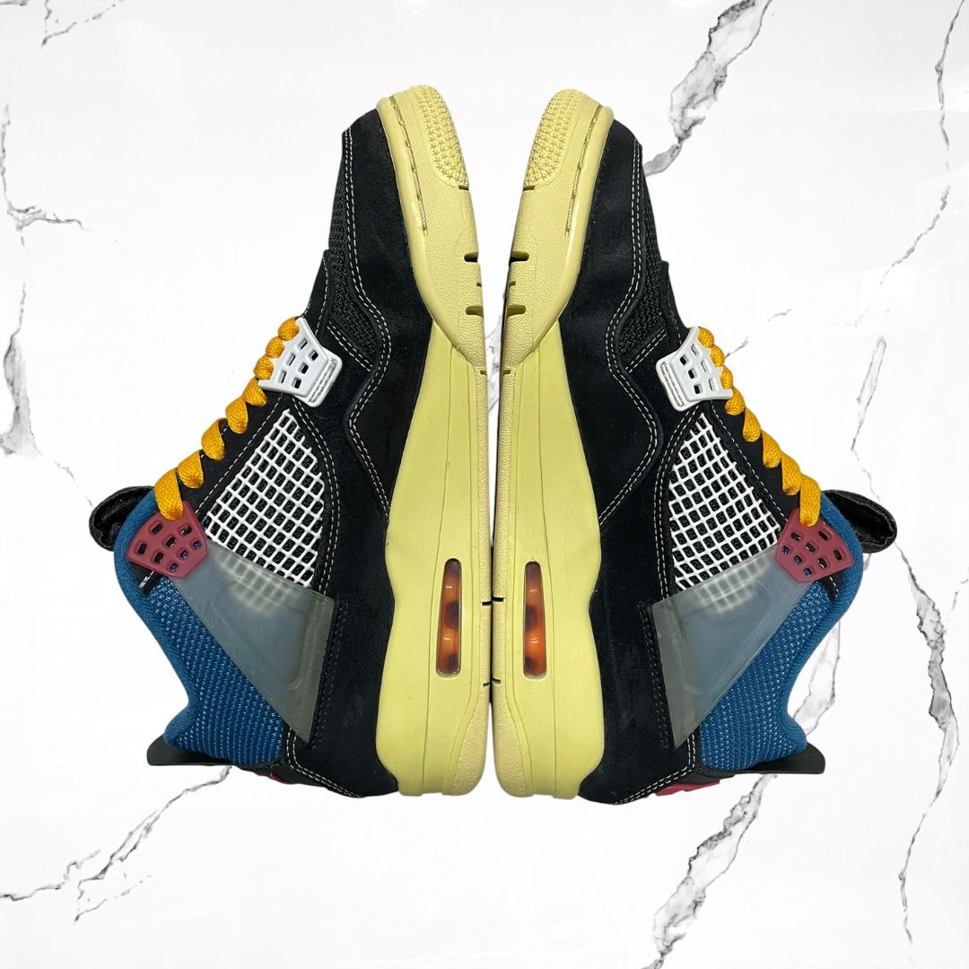Jordan 4 Union Off Noir (De Uso) - Urban Utility