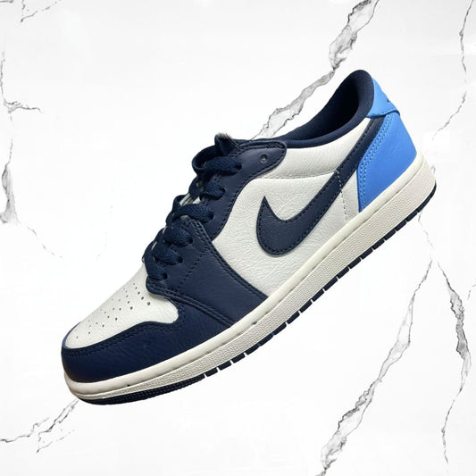 Jordan 1 Low OG Obsidian UNC