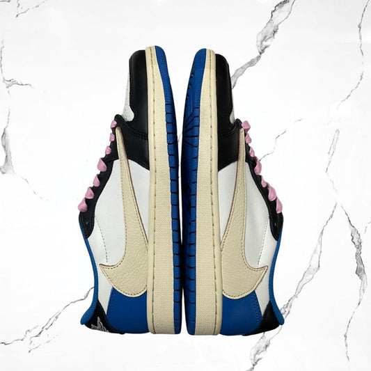 Jordan 1 Low OG Fragment x Travis Scott (De Uso)