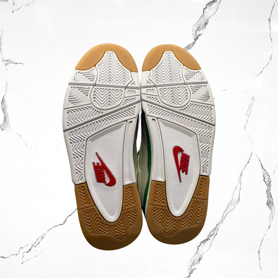 Jordan 4 SB Pine Green (De Uso)