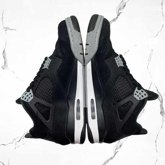 Jordan 4 Black Canvas (De Uso) - Urban Utility