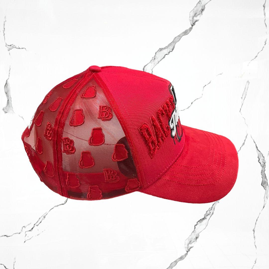 Thirty One Hats La Mochila Red Cap