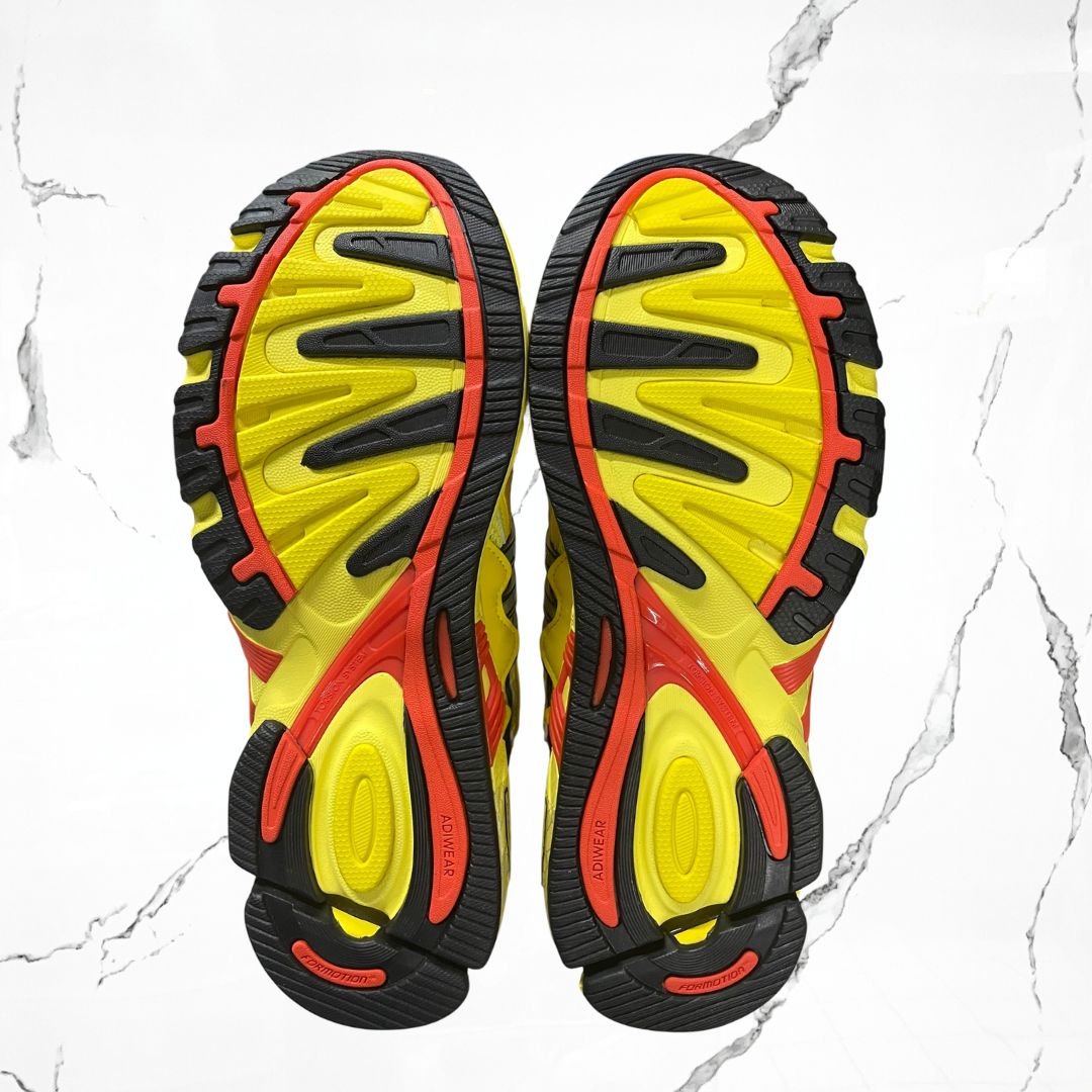 Adidas Response CL Bad Bunny Yellow - Urban Utility