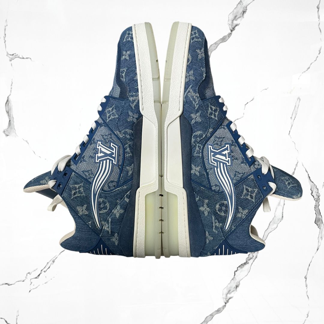 Louis Vuitton Trainer Monogram Denim (De Uso) - Urban Utility