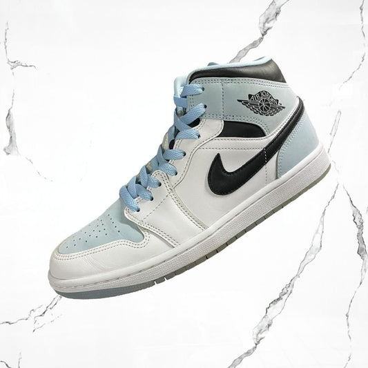 Jordan 1 Mid Ice Blue (2023) (De Uso) - Urban Utility