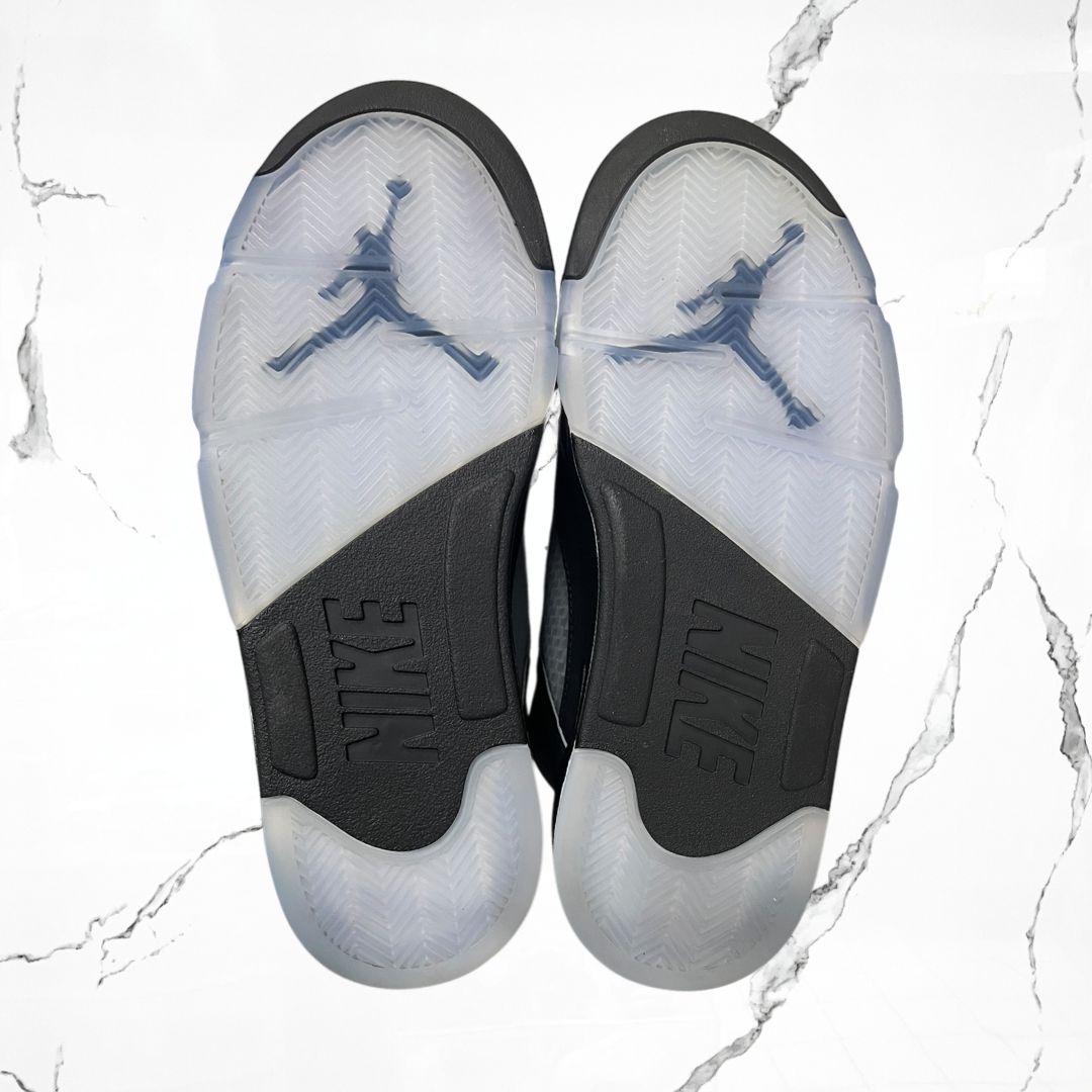 Jordan 5 OG Black Metallic Reimagined (De Uso) - Urban Utility