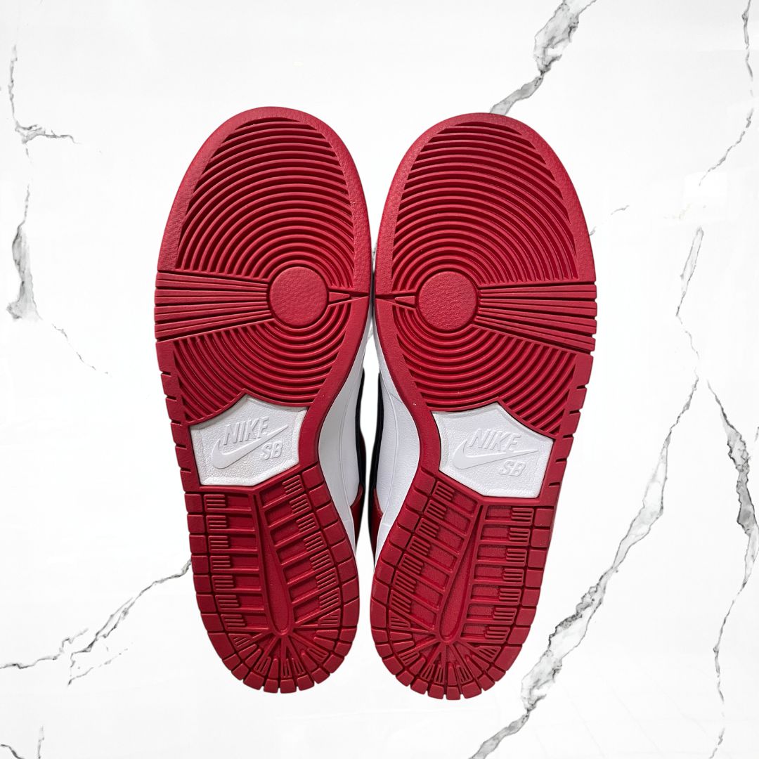 Dunk SB Low J - Pack Chicago (De Uso) - Urban Utility