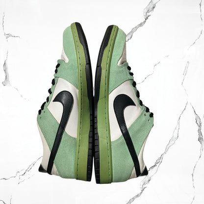 Dunk SB Low Sea Crystal (De Uso) - Urban Utility