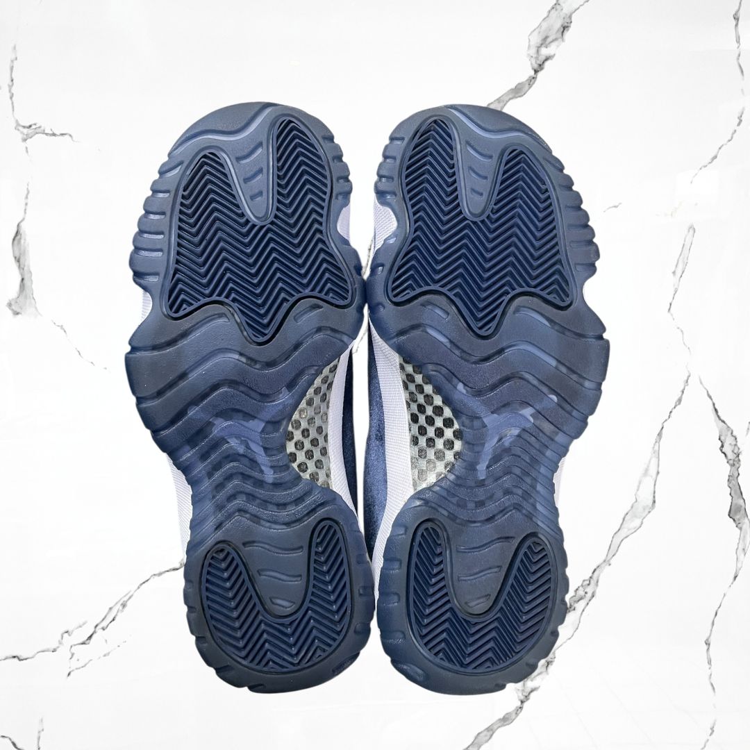 Jordan 11 Midnight Navy (W) (De Uso) - Urban Utility