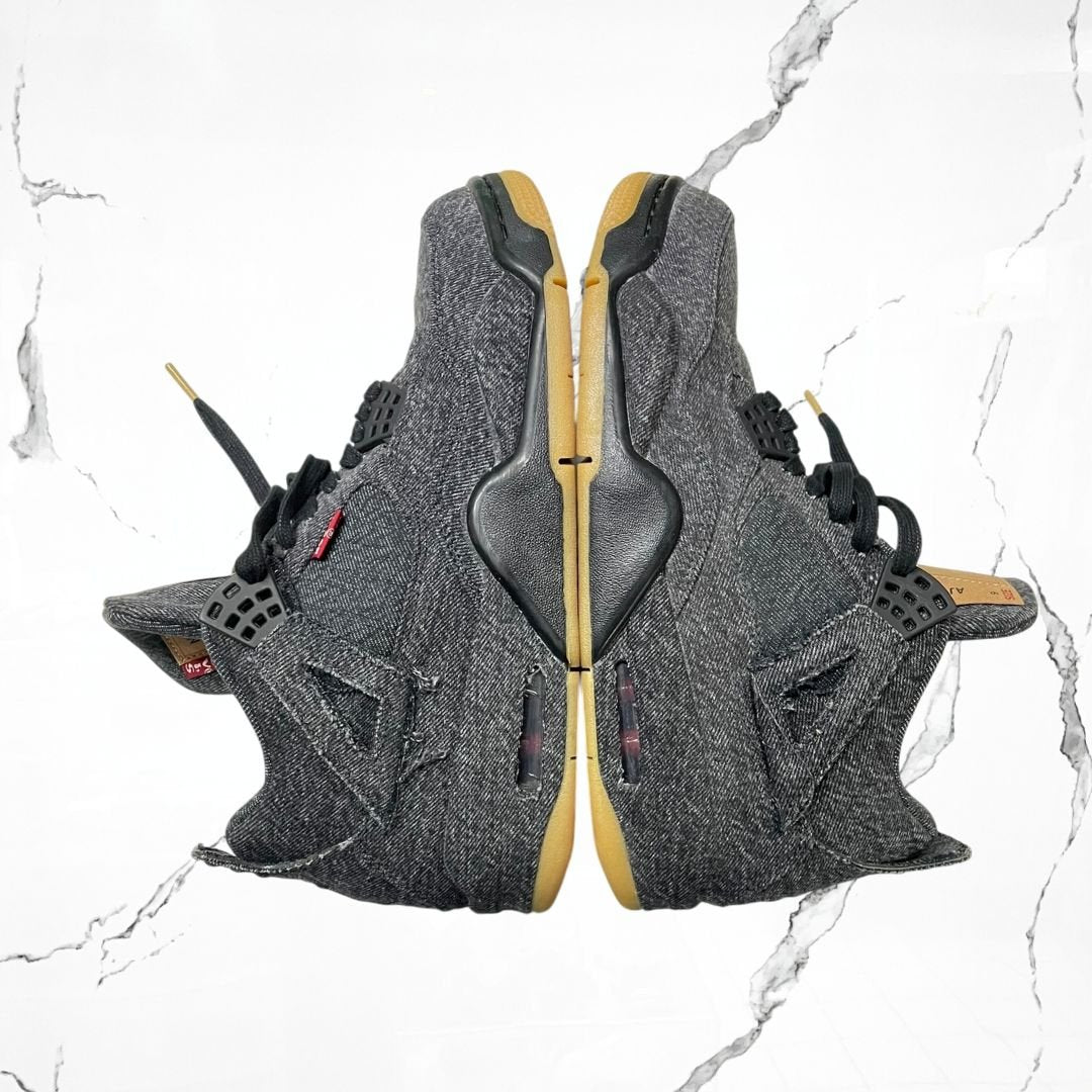 Jordan 4 Levi's Denim Black (De Uso) - Urban Utility
