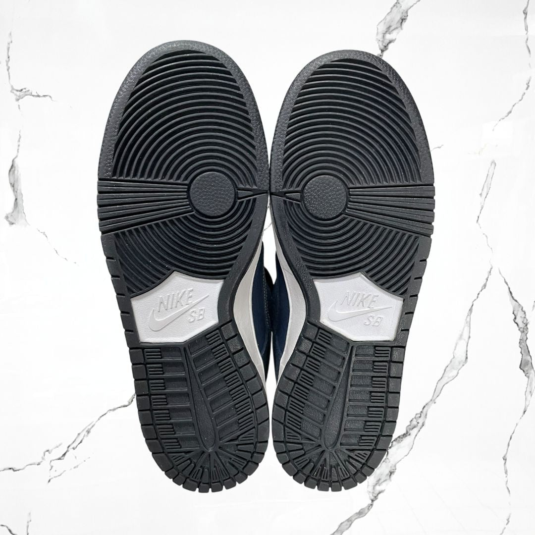 Dunk SB Low US Passport (De Uso) - Urban Utility