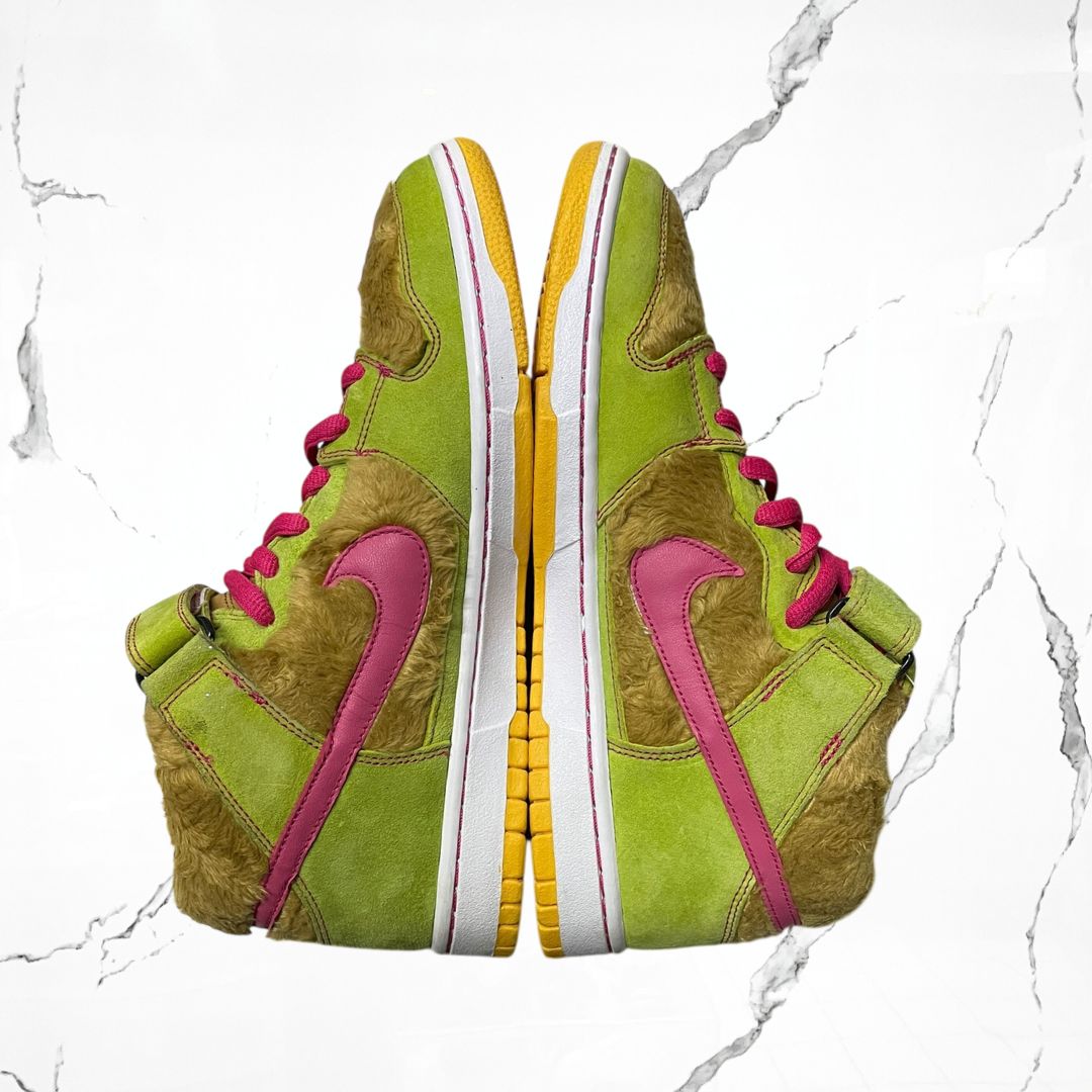 Dunk SB Mid Mama Bear (De Uso) - Urban Utility