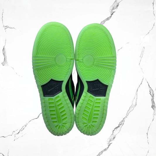 Dunk SB Low The Powerpuff Girls Buttercup (De Uso) - Urban Utility