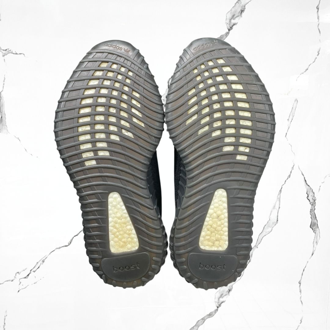 Adidas Yeezy Boost 350 V2 Core Black Copper (De Uso) - Urban Utility
