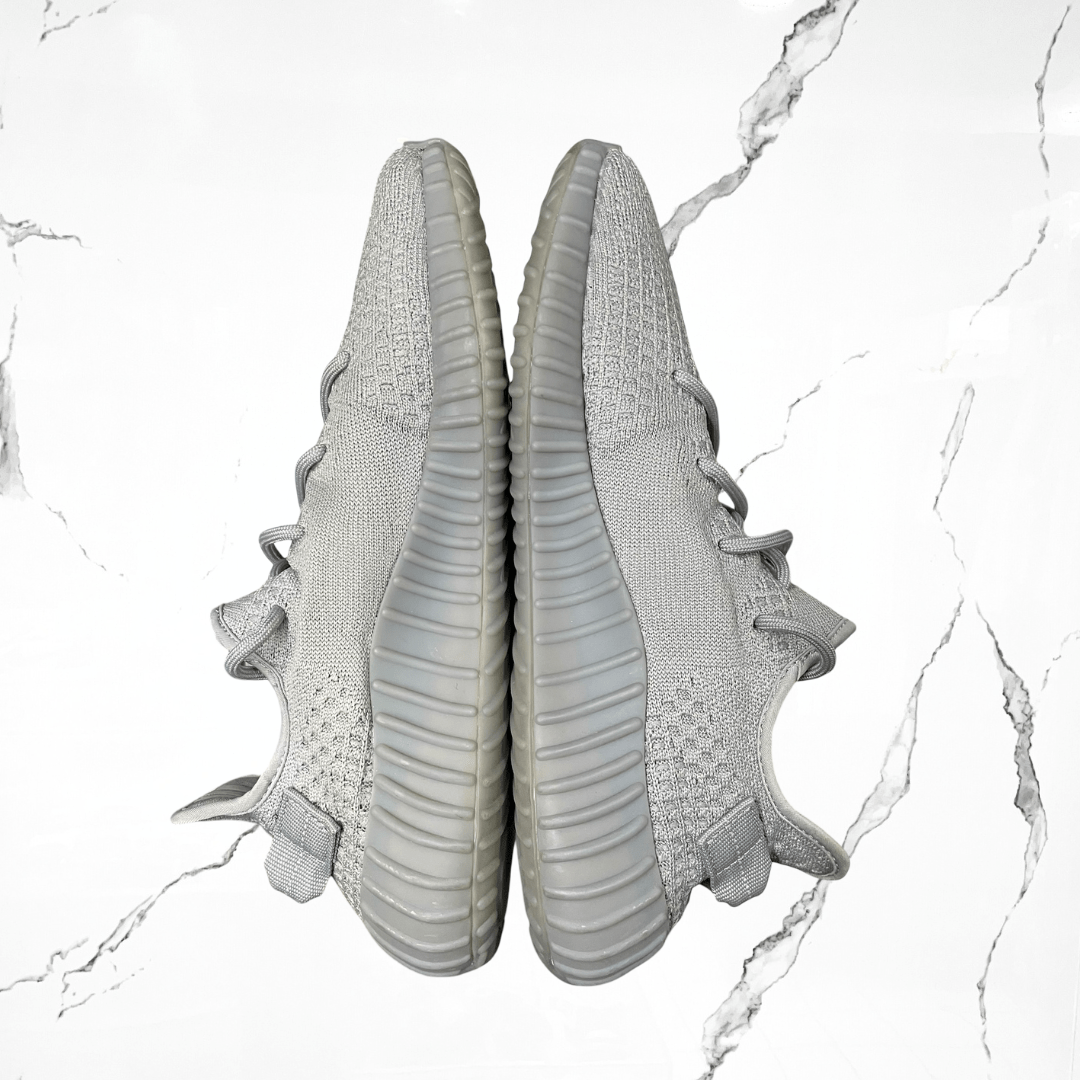 Yeezy Boost 350 V2 Steel Grey (De Uso) - Urban Utility