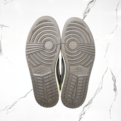 Jordan 1 Low OG Travis Scott Mocha (De Uso) - Urban Utility