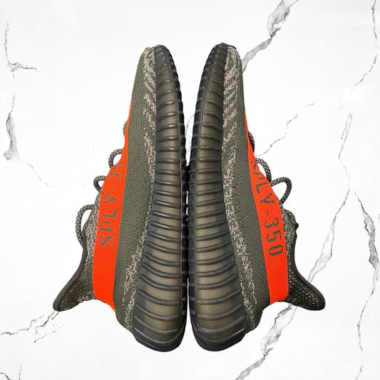 Adidas Yeezy 350 V2 Carbon Beluga (De Uso) - Urban Utility