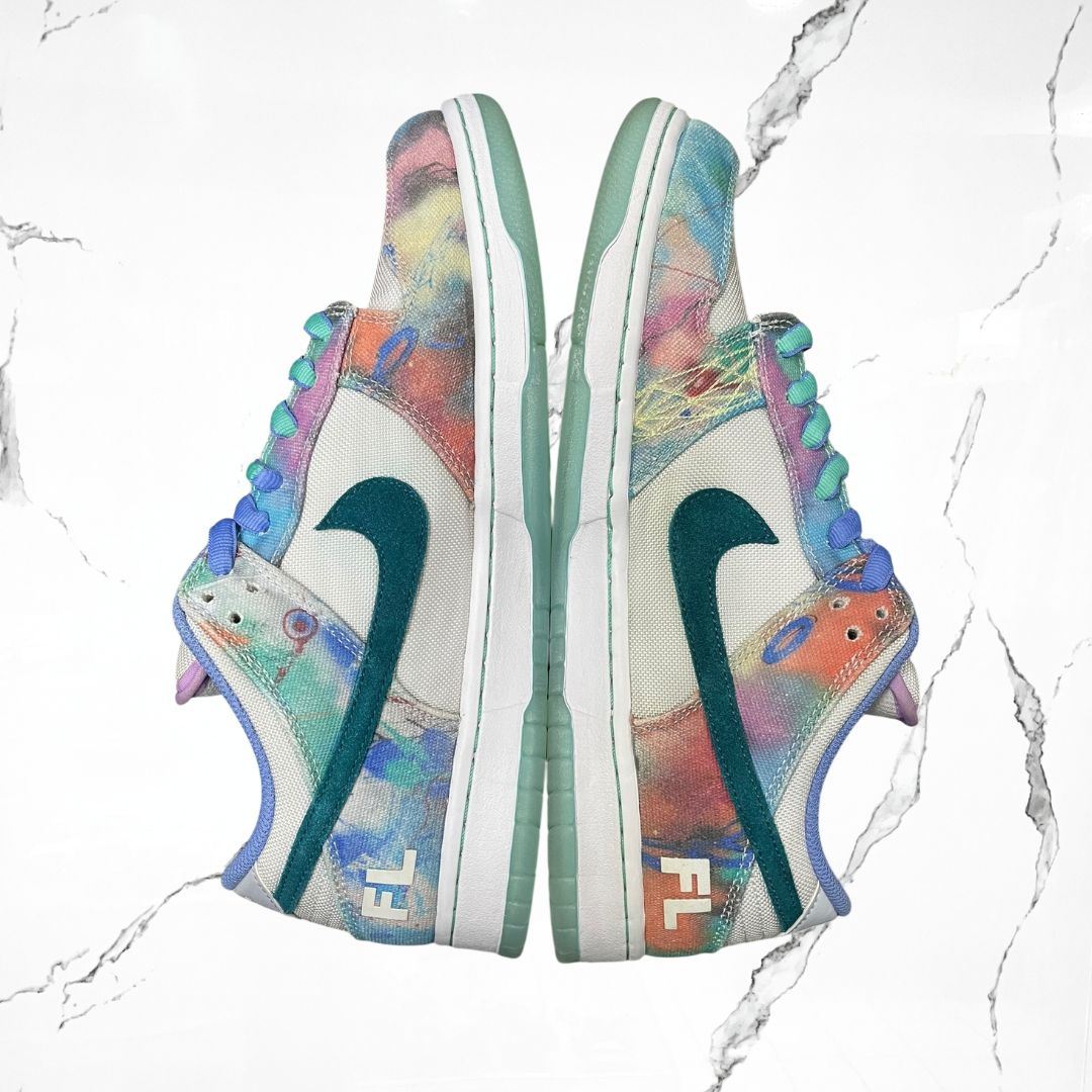Dunk SB Low	Futura Laboratories Bleached Aqua (De Uso)