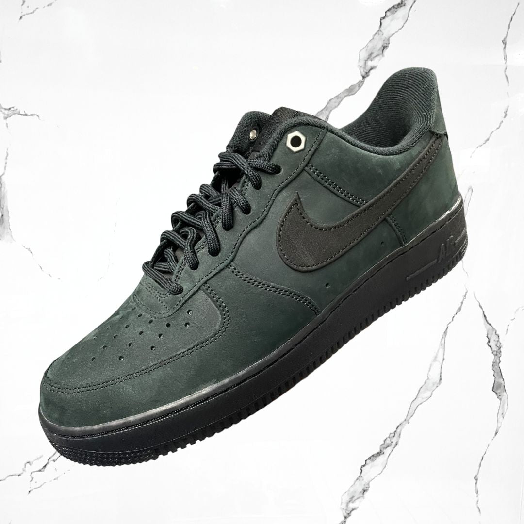 Air Force 1 Low '07 WB Triple Black Nubuck - Urban Utility