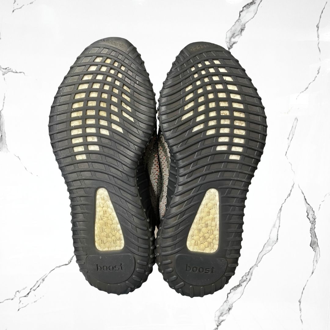 Yeezy Boost 350 V2 MX Dark Salt (De Uso) - Urban Utility