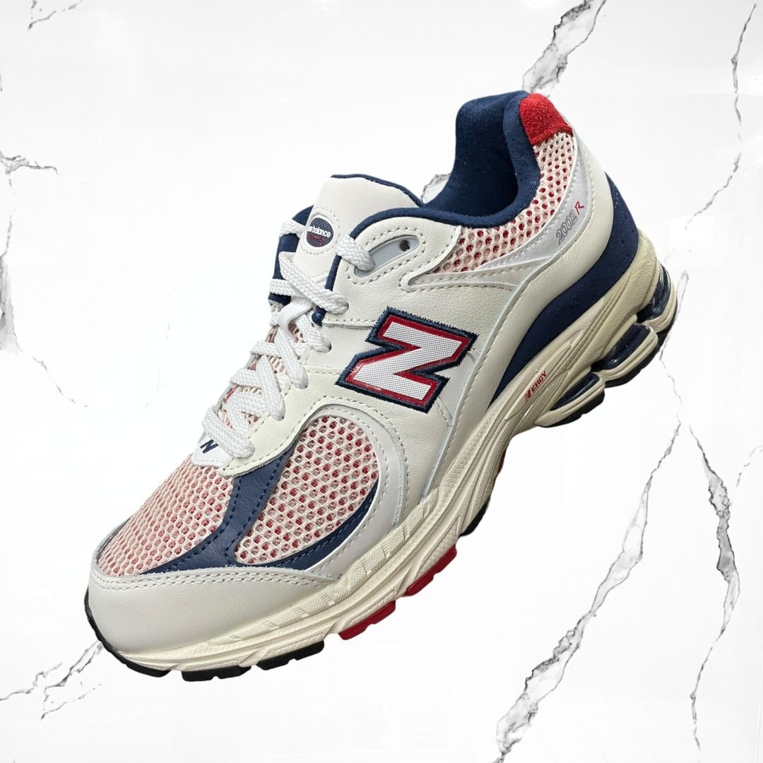 New Balance 2002R Team Red Navy Pouch