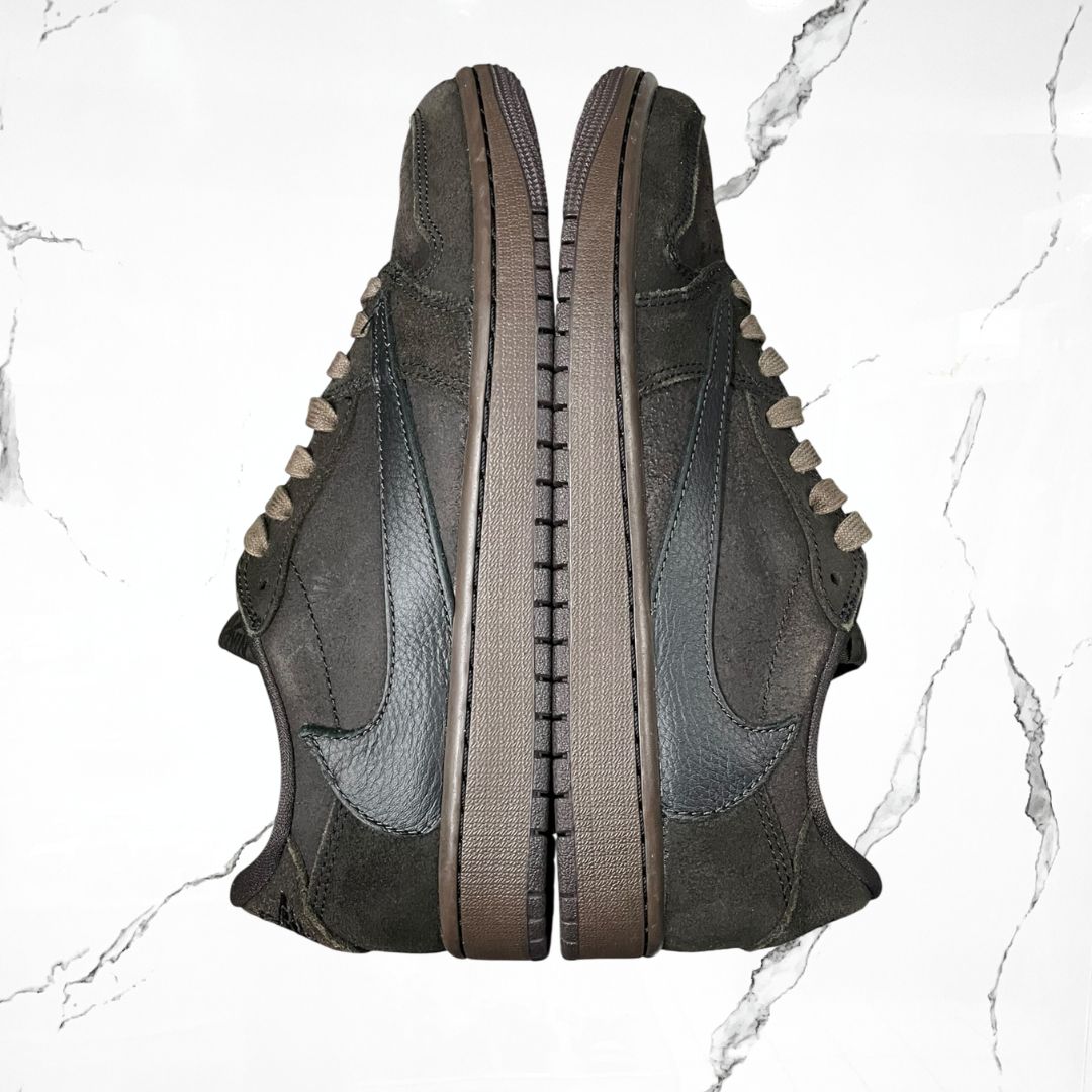 Jordan 1 Low OG Travis Scott Velvet Brown (De Uso) - Urban Utility