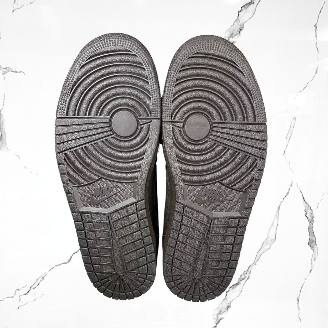 Jordan 1 Low OG Travis Scott Velvet Brown (De Uso)
