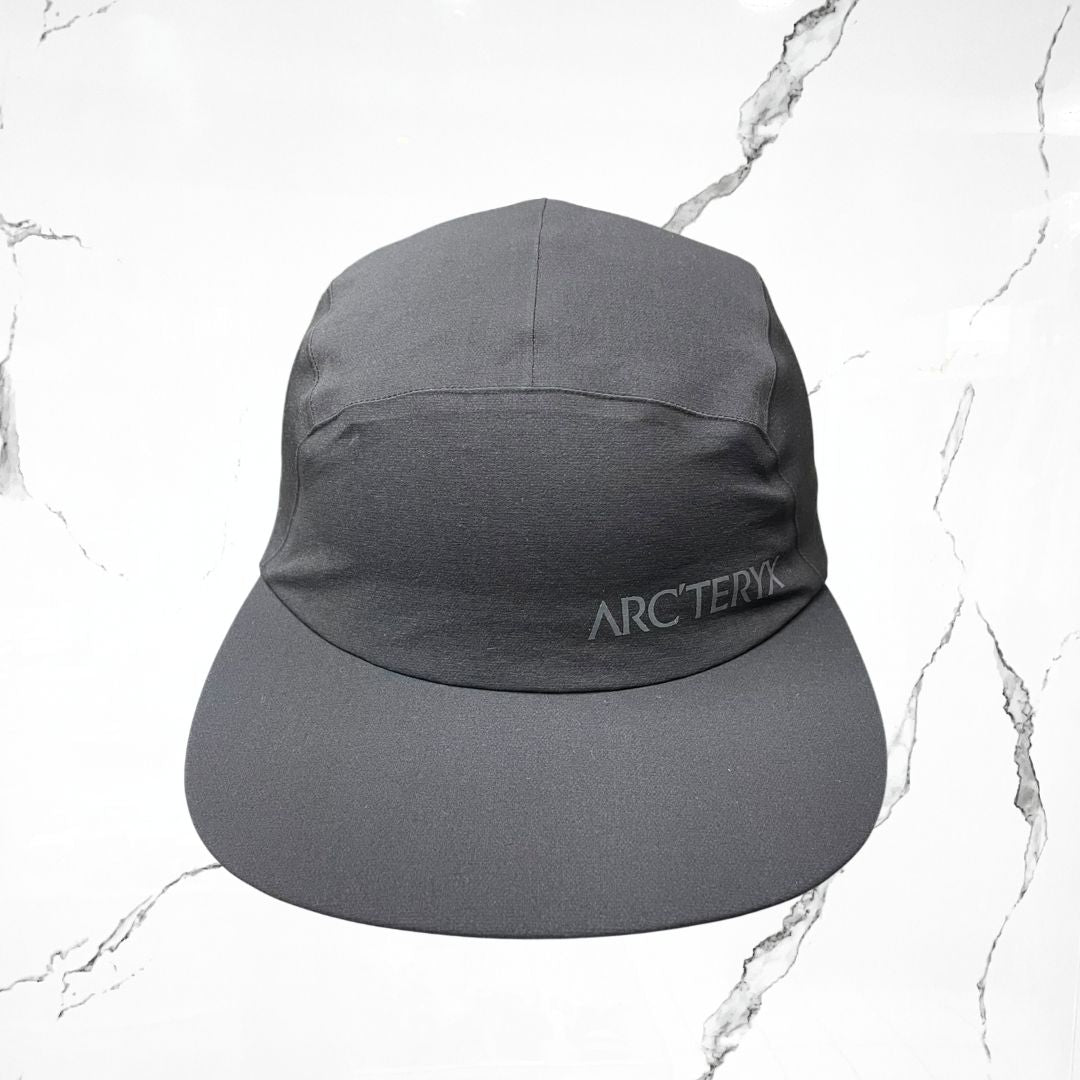 Arc'teryx Paltz Black Cap - Urban Utility