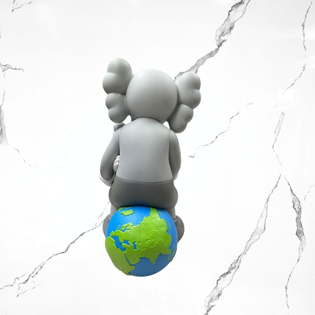 KAWS Holiday Thailand Vinyl Figure - Urban Utility