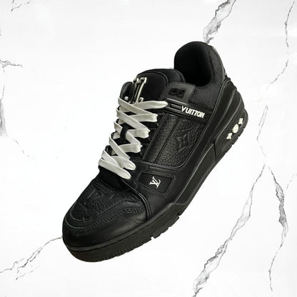 Louis Vuitton Trainer Black White (De Uso) - Urban Utility